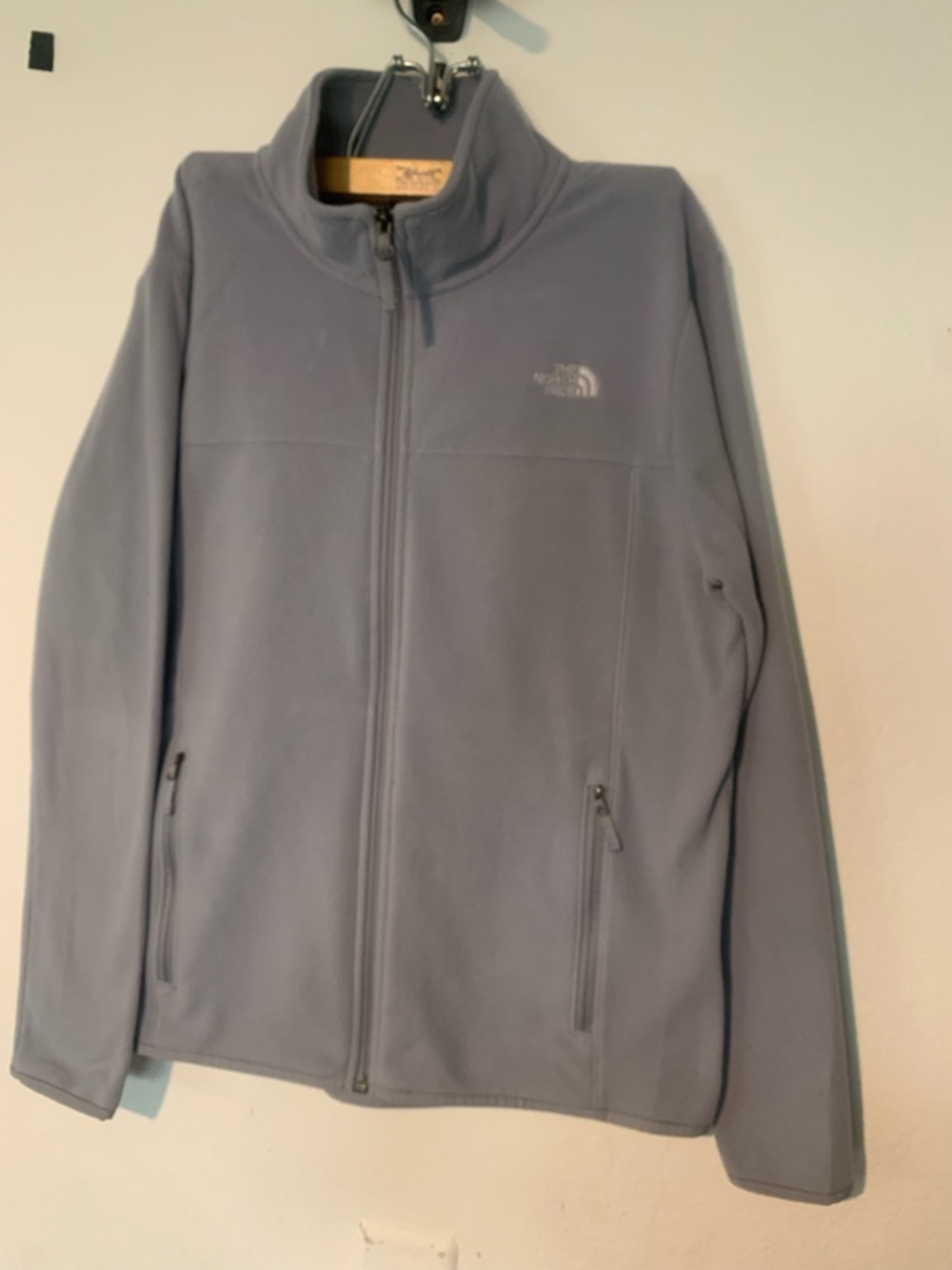 The North Face Women’s Light Gray Fleece Jacket